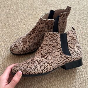 Leopard Print Chelsea Booties